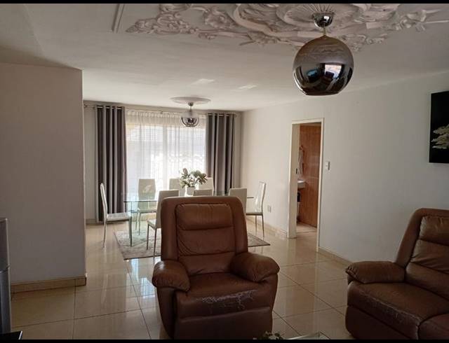 3 BEDROOM HOUSE FOR SALE IN MONTANA TUINE